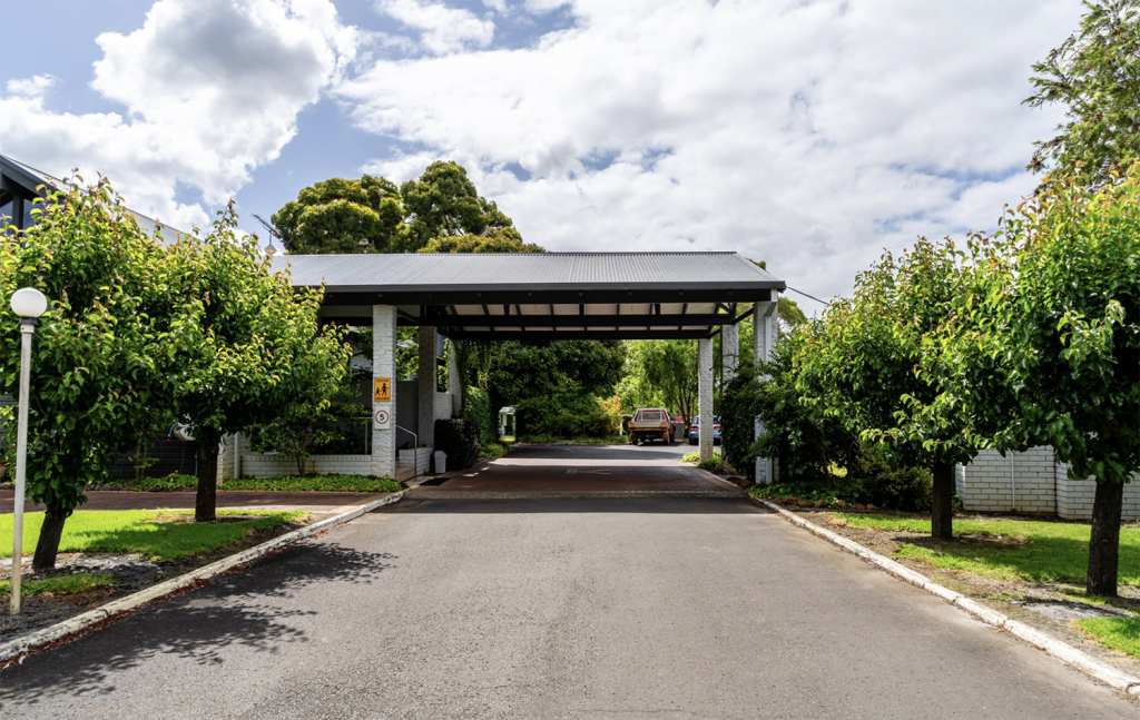 Kingsley Motel2
