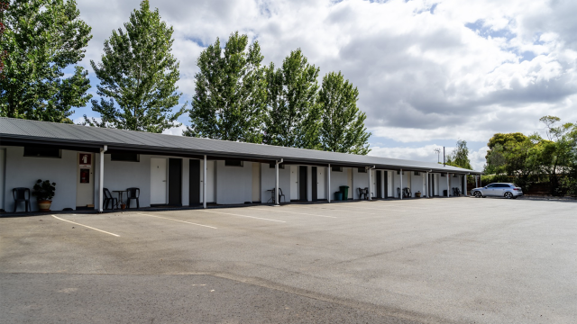 Kingsley Motel8